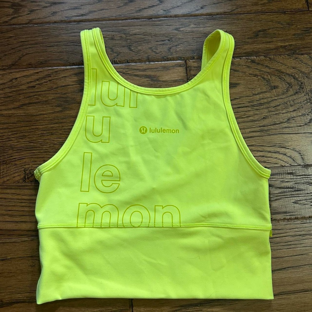 reversible Lululemon tank top